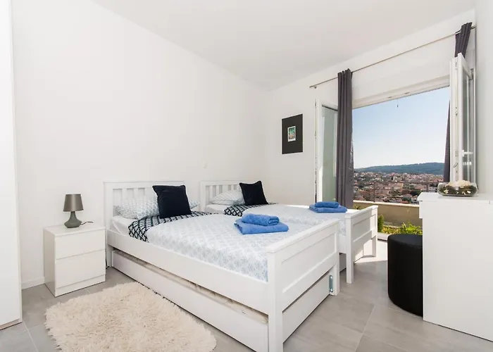 Julia * 트로기르