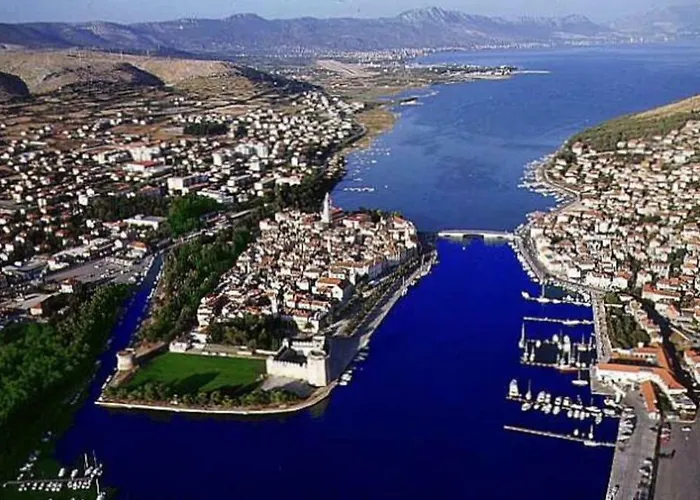 Apartment Julia Trogir